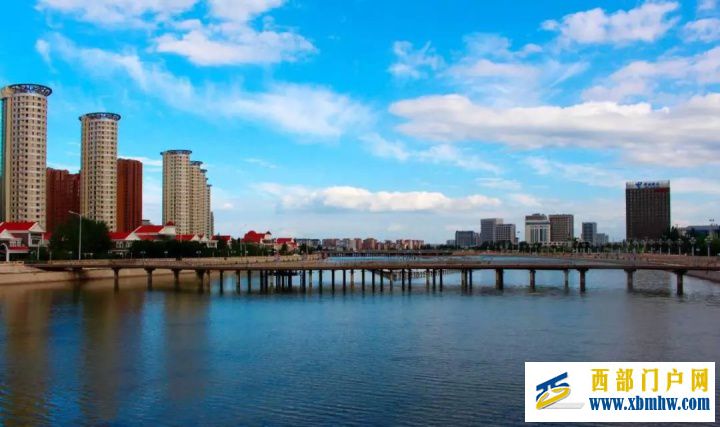 呼和浩特悠久的历史与灿烂的文化,筑起了这座“青...(图3) 呼和浩特悠久的历史与灿烂的文化,筑起了这座“青...(图3)