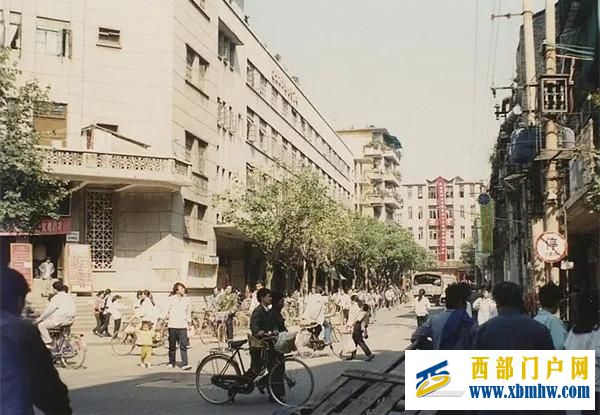 老照片这是几十年前的广西梧州,这是记忆中的老梧州(图10) 老照片这是几十年前的广西梧州,这是记忆中的老梧州(图10)