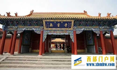 呼和浩特四百多年的历史变迁(图2) 呼和浩特四百多年的历史变迁(图2)