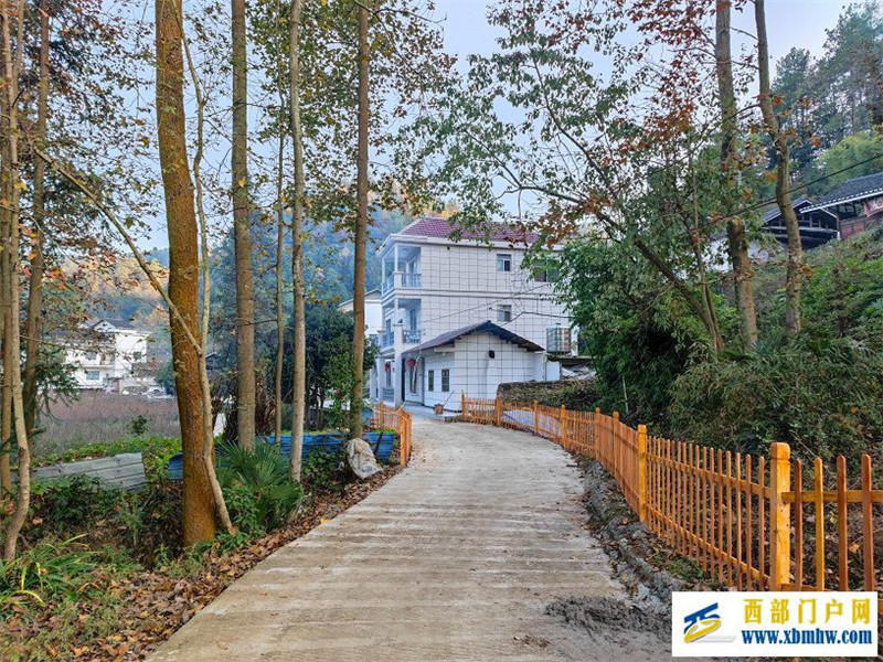 思南鹦鹉溪:聚力“党建+”擦亮乡村振兴底色 (图2) 美丽乡村建设.jpg