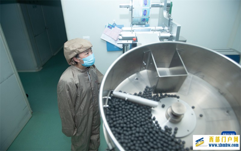 普仓决:见证藏药现代化发展(图1) 普仓决:见证藏药现代化发展(图1)