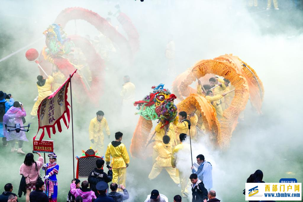 贵州石阡:仡佬毛龙节 群龙贺新春(图6) 贵州石阡:仡佬毛龙节 群龙贺新春(图6)