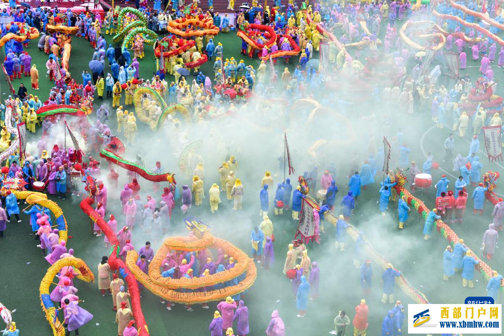 贵州石阡:仡佬毛龙节 群龙贺新春(图14) 贵州石阡:仡佬毛龙节 群龙贺新春(图14)