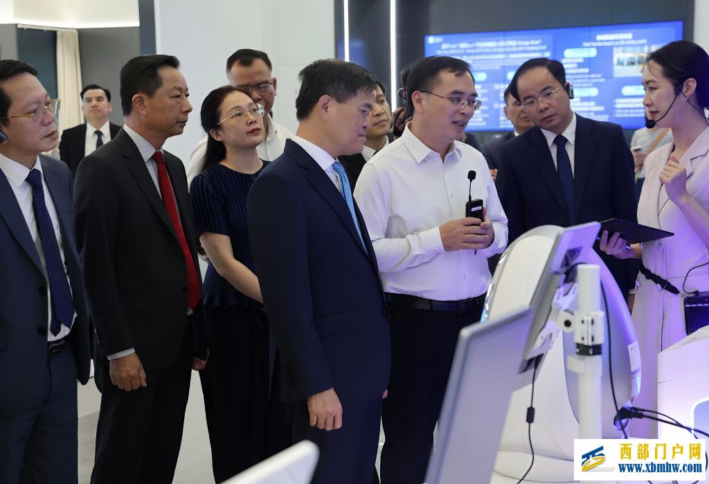越南广宁省代表团访问广西共话交流合作(图2)